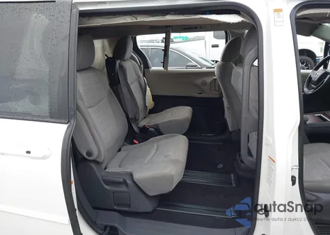 2021 Toyota Sienna Le из США, поврежденный, VIN 5TDKRKEC9MS056647